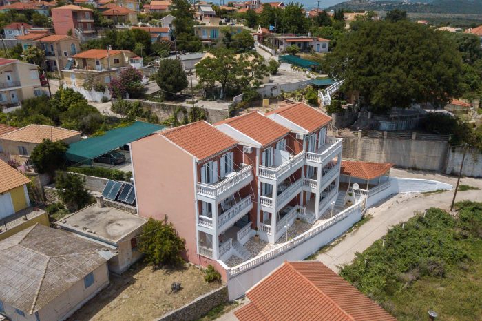 Pernari Apartments building and grounds, Spartia, Kefalonia