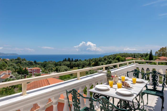 Pernari Apartments building and grounds, Spartia, Kefalonia