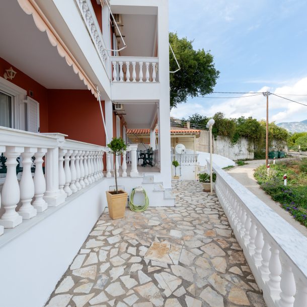 Pernari Apartments building and grounds, Spartia, Kefalonia